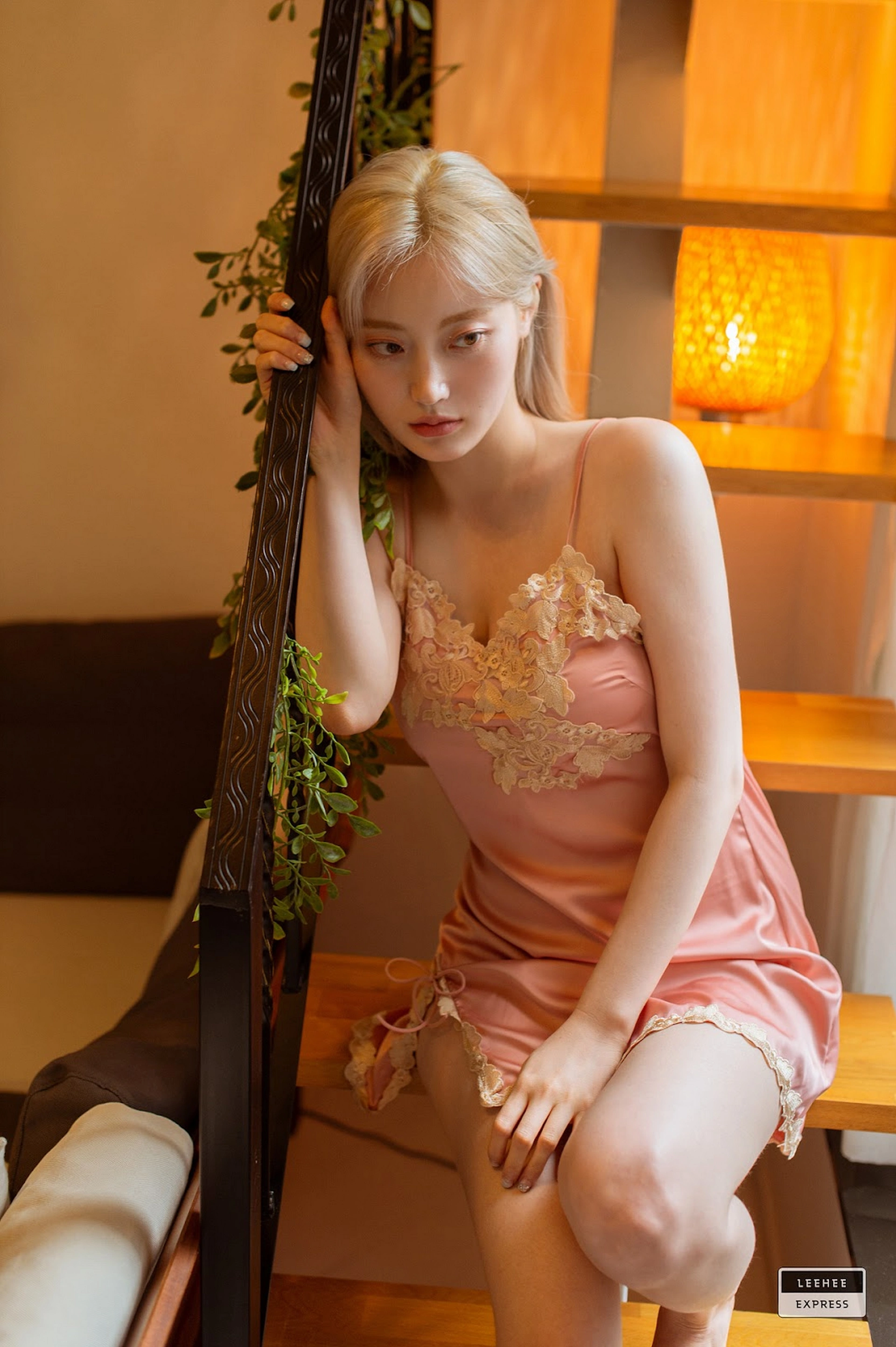 LeeheeExpress – NO.249 LEDG-077 J.A 3