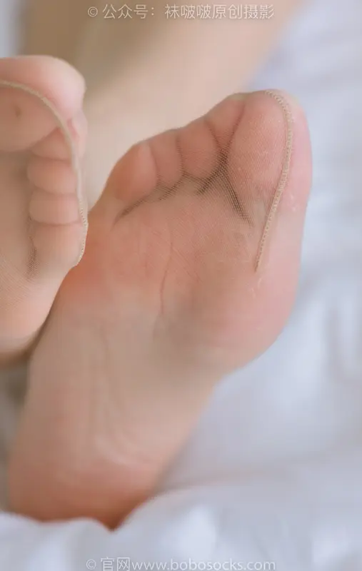 [BoBoSocks袜啵啵]NO.197 小甜豆-皮鞋、短白丝、肉丝、jk制服 - BoBoSocks袜啵啵